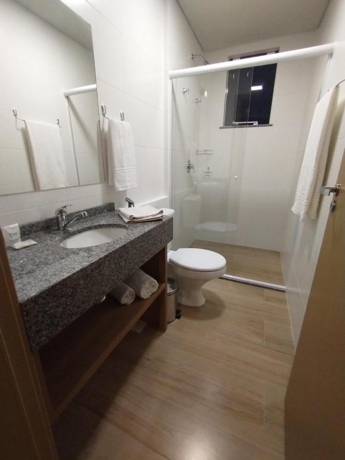 Rambo Hotel Алеґреті Номер фото
