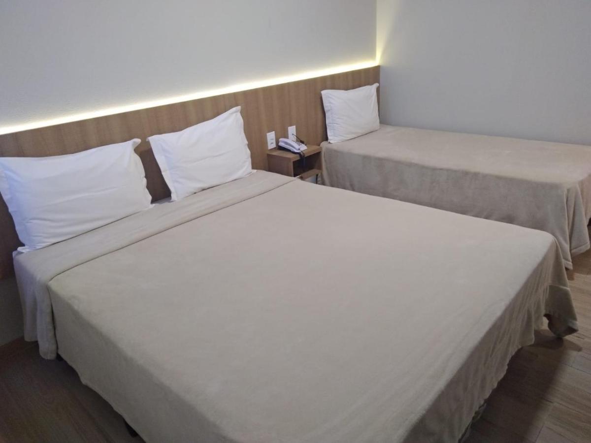 Rambo Hotel Алеґреті Екстер'єр фото